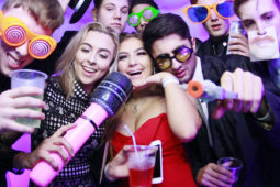 photo booth hire near me
