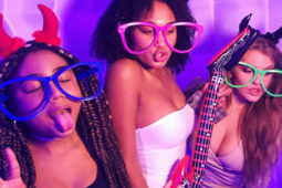 photo booth hire near me