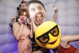 photo booth hire near me